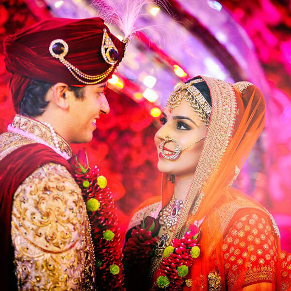 Love Marriage Specialist Ahmedabad - Jyotish Guru Vedic Astrologer